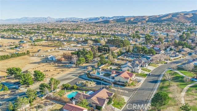 41002 Flagstone Street, Palmdale, CA 93551