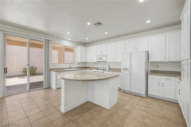 835 Entrada Ridge Avenue, Henderson, NV 89012