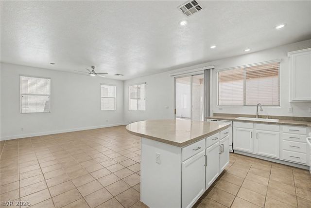 835 Entrada Ridge Avenue, Henderson, NV 89012