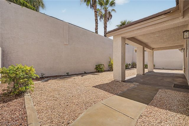 835 Entrada Ridge Avenue, Henderson, NV 89012