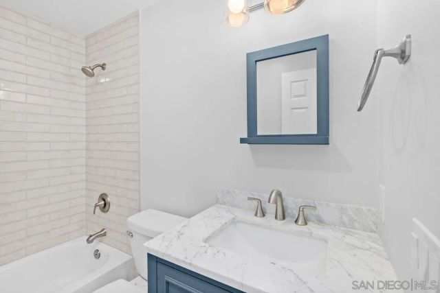 5845 Friars 1201, San Diego, CA 92110