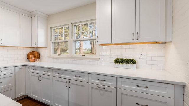 1804 Pleasantville Road, Lancaster, OH 43130