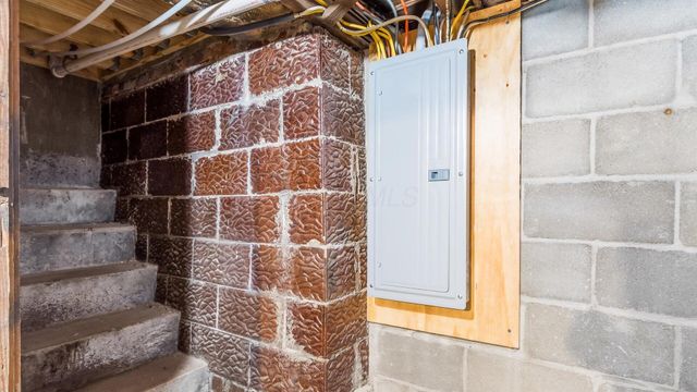 1804 Pleasantville Road, Lancaster, OH 43130