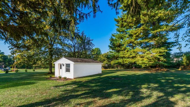 1804 Pleasantville Road, Lancaster, OH 43130