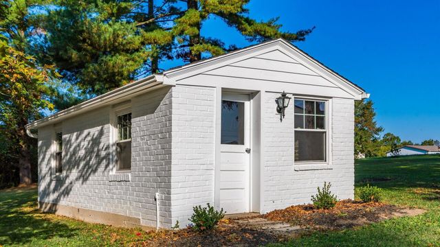 1804 Pleasantville Road, Lancaster, OH 43130