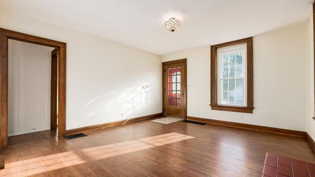 1804 Pleasantville Road, Lancaster, OH 43130