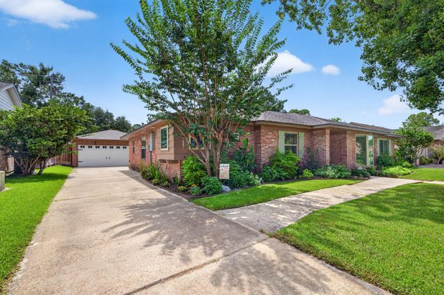 2927 Cypress Point Drive, Missouri City, TX 77459