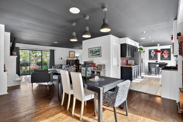 1403 SHERIDAN Road, Wilmette, IL 60091