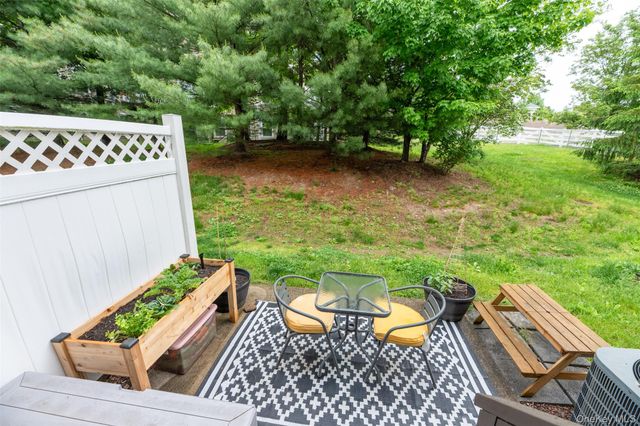 13 Gillian Court, Monroe, NY 10950
