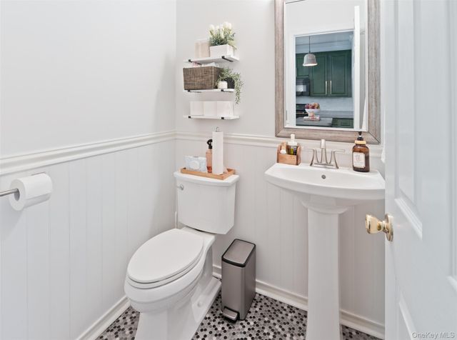 13 Gillian Court, Monroe, NY 10950