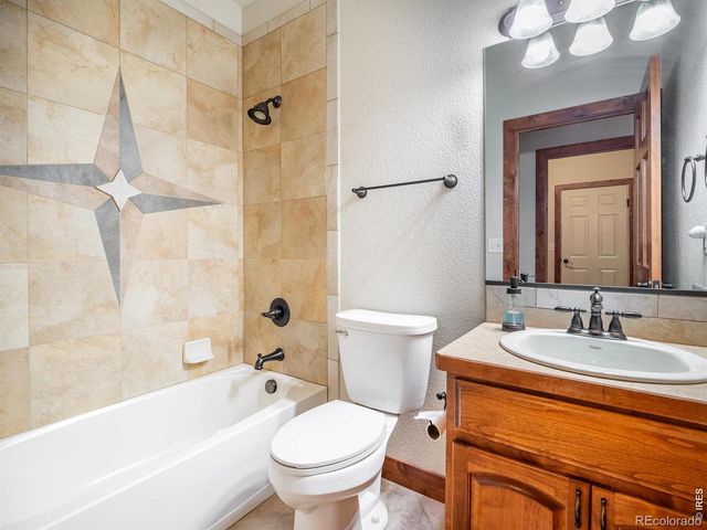 4890 Avon Avenue, Loveland, CO 80538