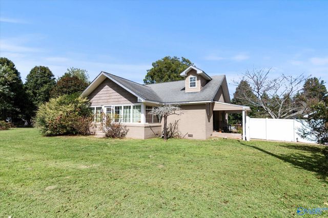 1249 Sardis Drive, Boaz, AL 35956