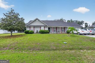 5071 Pearl Davis Road, Valdosta, GA 31605