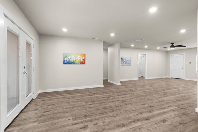 420 Huntingdon Drive, Irving, TX 75061