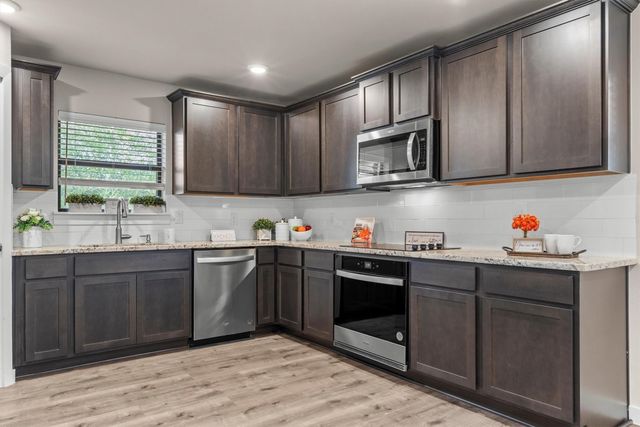 420 Huntingdon Drive, Irving, TX 75061