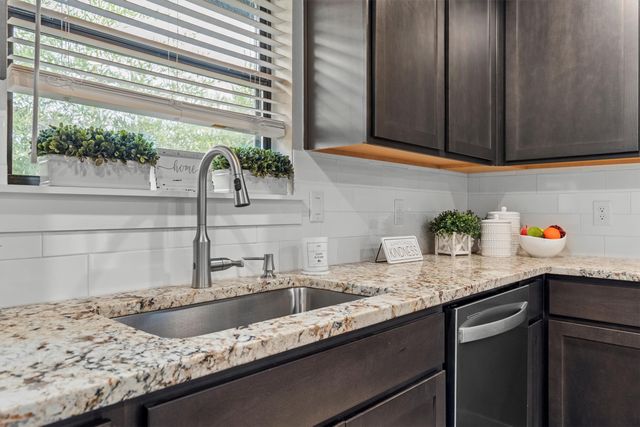 420 Huntingdon Drive, Irving, TX 75061