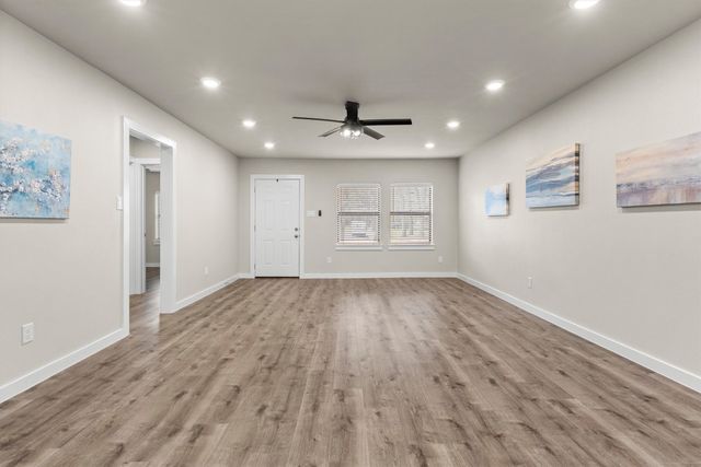 420 Huntingdon Drive, Irving, TX 75061