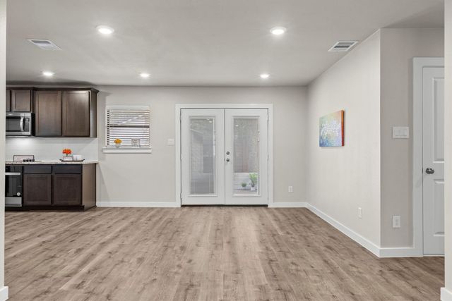 420 Huntingdon Drive, Irving, TX 75061