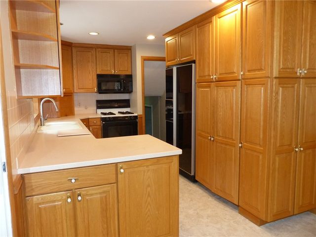684 Marsh Road, Pittsford, NY 14534