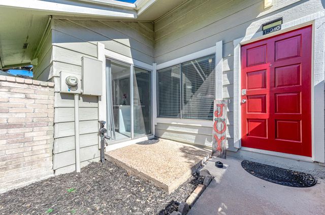 12910 Wirevine Ln, Houston, TX 77072