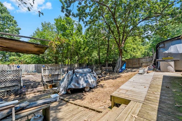 208 W Sycamore Street, Fayetteville, AR 72703