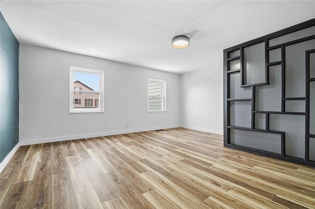 236 E 18th Ave, Homestead, PA 15120