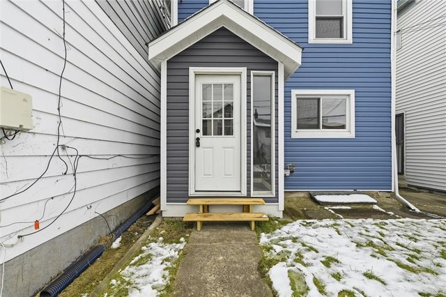 236 E 18th Ave, Homestead, PA 15120