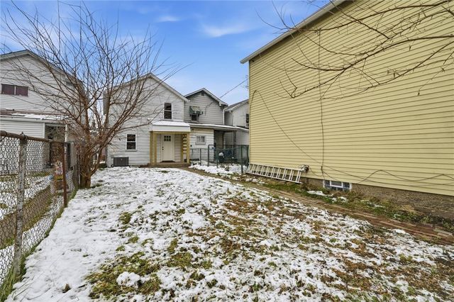 236 E 18th Ave, Homestead, PA 15120