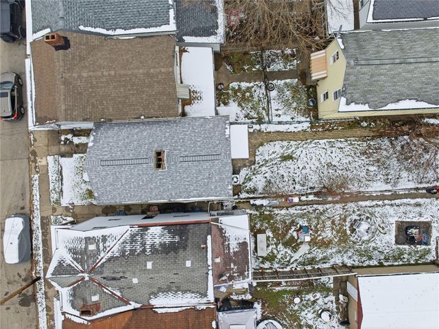 236 E 18th Ave, Homestead, PA 15120