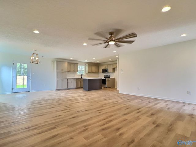 314 Asher Drive, Rainbow City, AL 35906