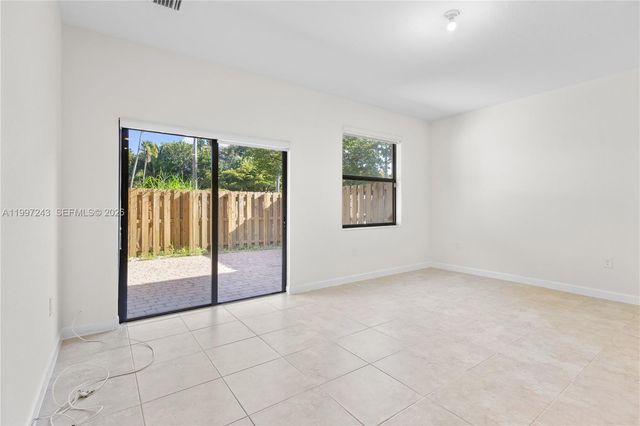 15075 SW 113th Ter, Miami, FL 33196