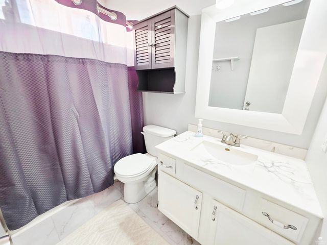 2519 Nutmeg, Manhattan, KS 66502