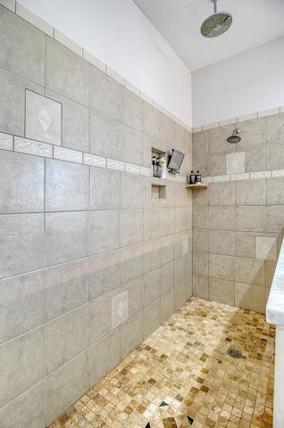 141 Wando Reach Road, Charleston, SC 29492