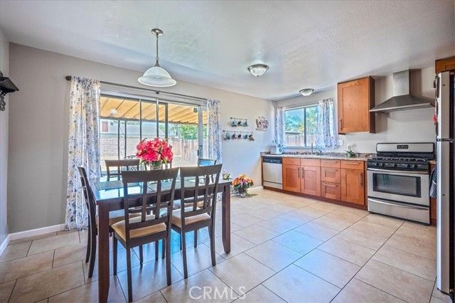 6789 Green Avenue, Riverside, CA 92503