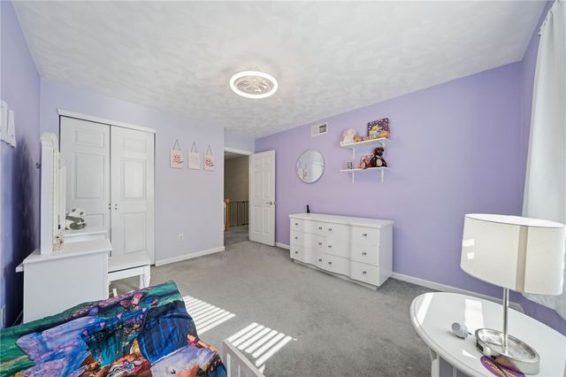 227 Sandworks Rd, Hempfield Twp, PA 15639