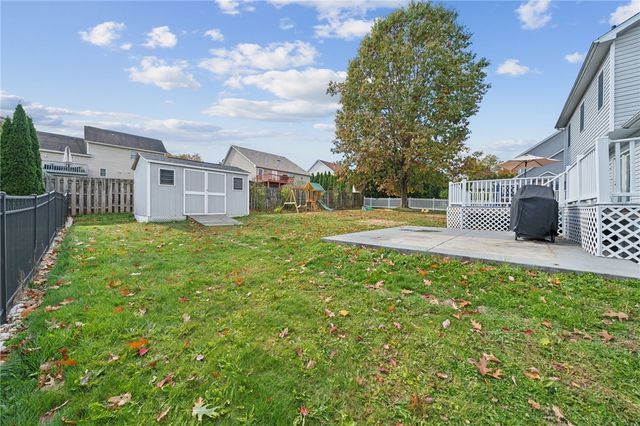 227 Sandworks Rd, Hempfield Twp, PA 15639