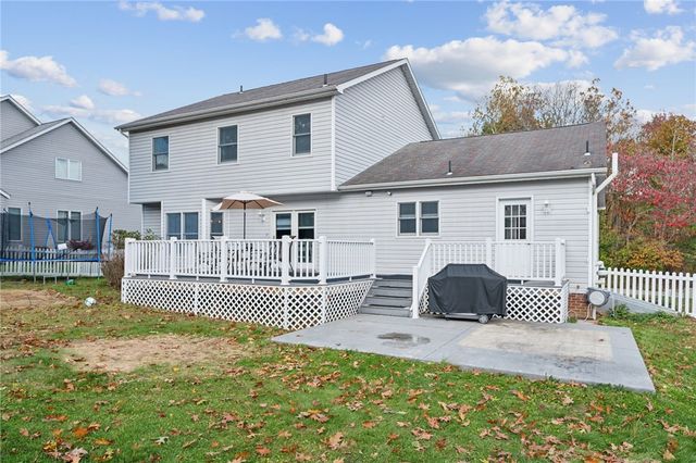 227 Sandworks Rd, Hempfield Twp, PA 15639