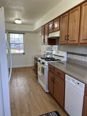 118 Nichols Street, Irving, TX 75060