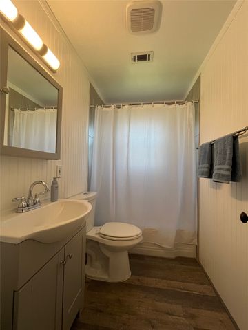 118 Nichols Street, Irving, TX 75060