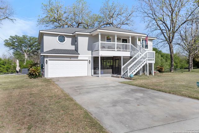 34 river oak, Seguin, TX 78155