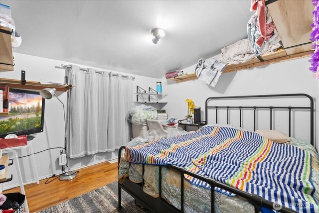 14347 Ashworth Avenue N, Seattle, WA 98133