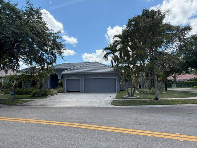 2242 NW 129th Ave, Pembroke Pines, FL 33028