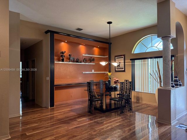 2242 NW 129th Ave, Pembroke Pines, FL 33028