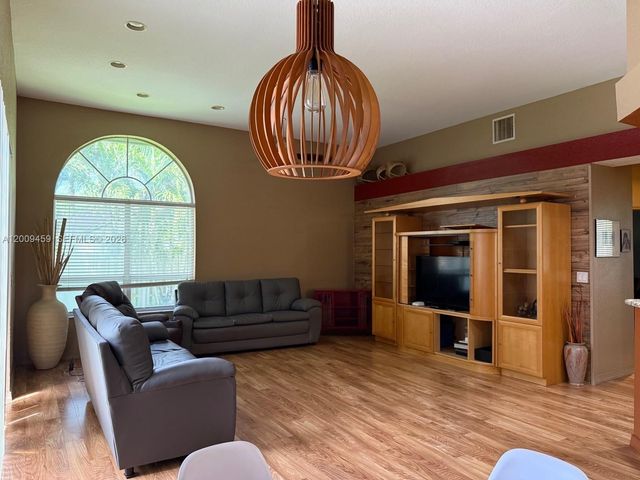 2242 NW 129th Ave, Pembroke Pines, FL 33028