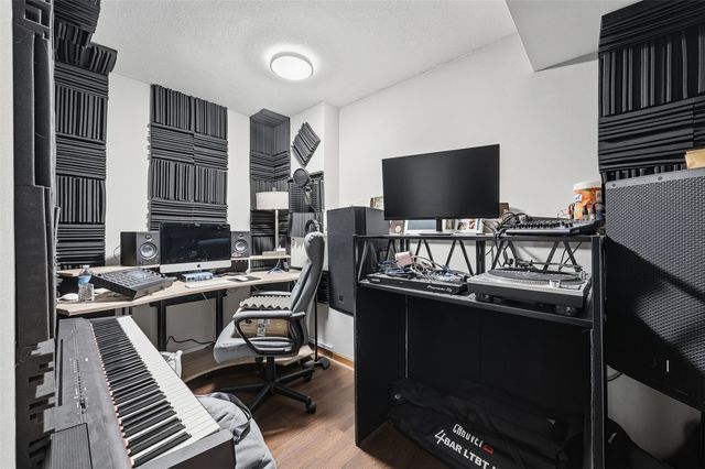 3431 Elm Drive NE, North Liberty, IA 52317