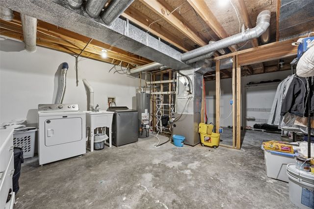 3431 Elm Drive NE, North Liberty, IA 52317