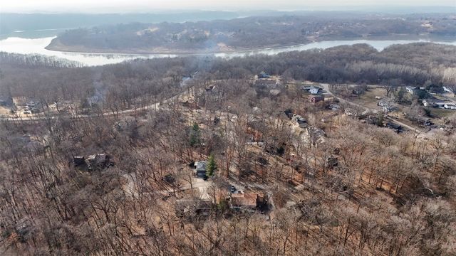 3431 Elm Drive NE, North Liberty, IA 52317