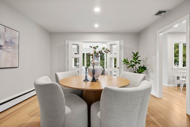 37 Chestnut Hill Terrace, Newton, MA 02467