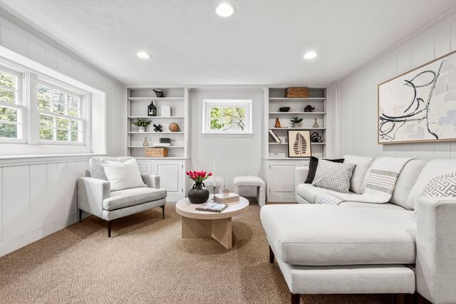 37 Chestnut Hill Terrace, Newton, MA 02467