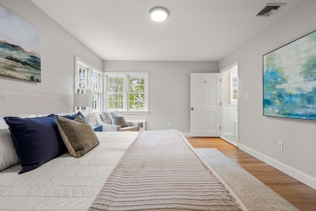 37 Chestnut Hill Terrace, Newton, MA 02467
